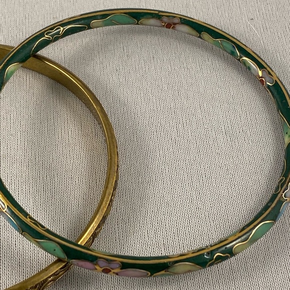 Vintage set of three bracelets in cloisonné and brass - Picture 2 of 4